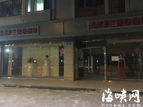 婚纱店倒闭(2)