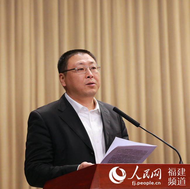 福建省水利厅厅长赖军在全国水利厅局长会议上作“河长制”实践典型发言