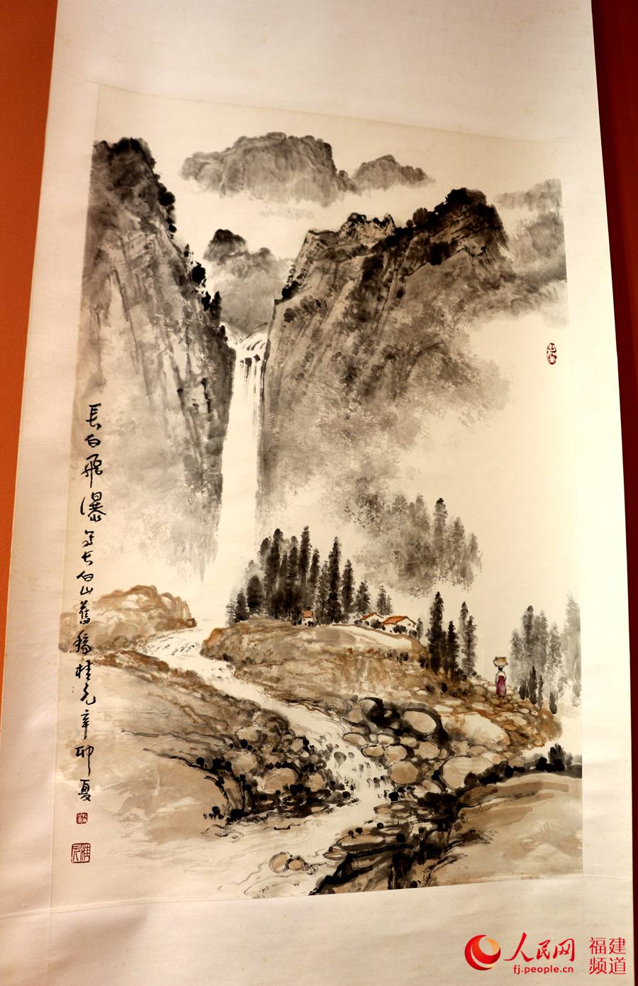 “青灯有味-梁桂元艺术展”展出的梁桂元先生的作品