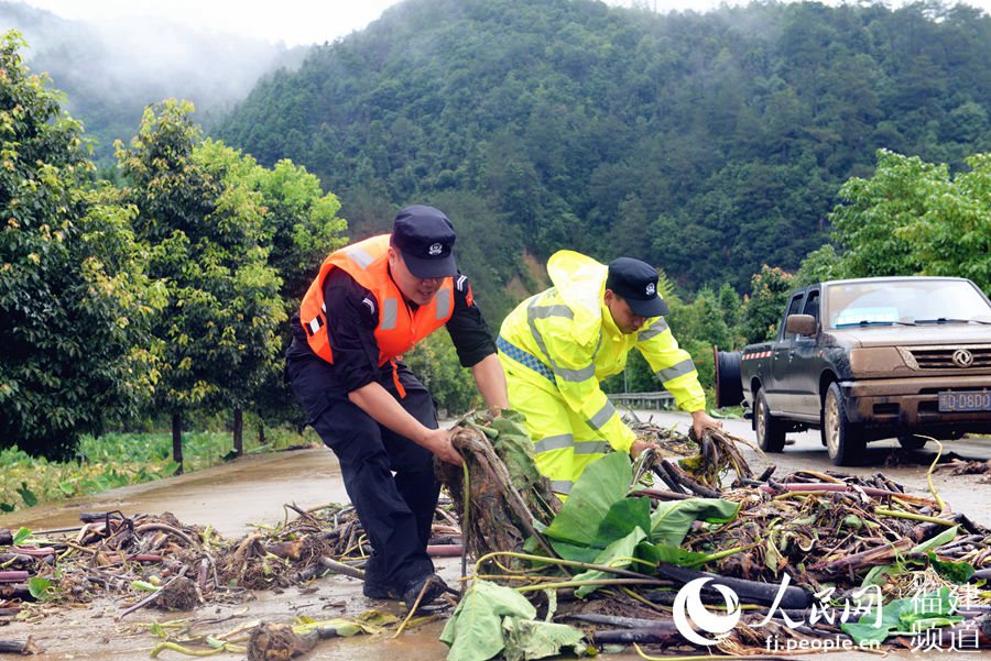 福建松溪再次遭遇强降雨 全县转移2232人解救128人