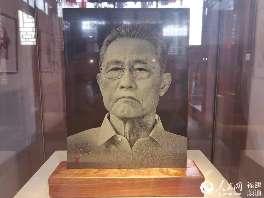 非遺展品惠安石雕《國士無雙》。李亞華攝