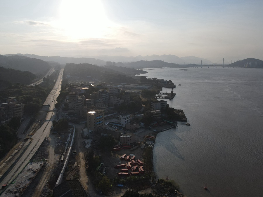 項目建成通車后，從福州海峽會展中心、三江口片區開車到福州濱海新城隻需約25分鐘。長樂區融媒體中心供圖