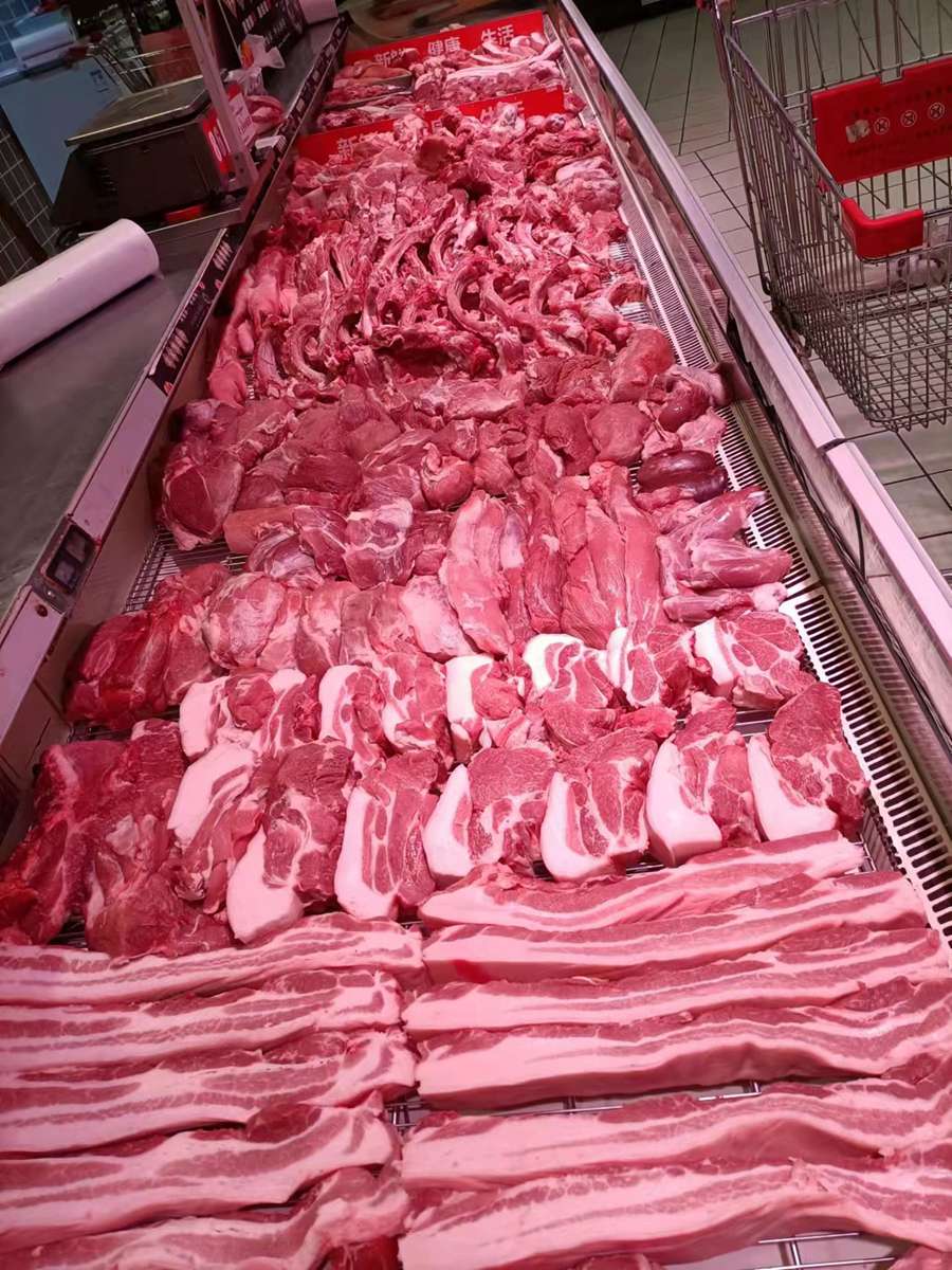 猪肉每日供应量在1500公斤到2000公斤之间。新华都泉州丰泽店供图