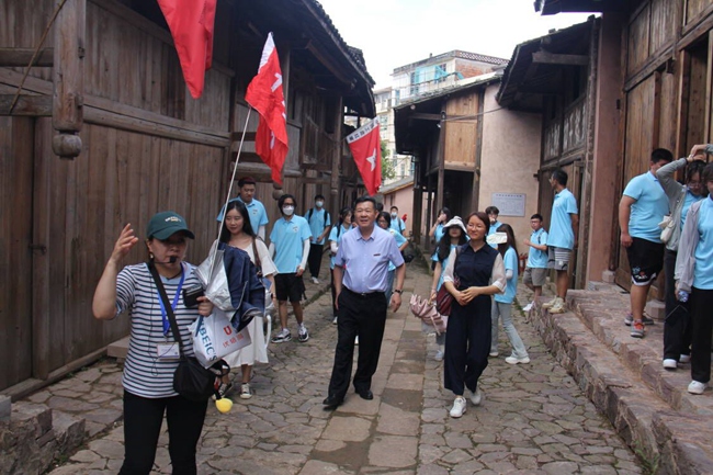 实践队在三明宁化县淮土（凤凰山）红军村开展红色研学活动