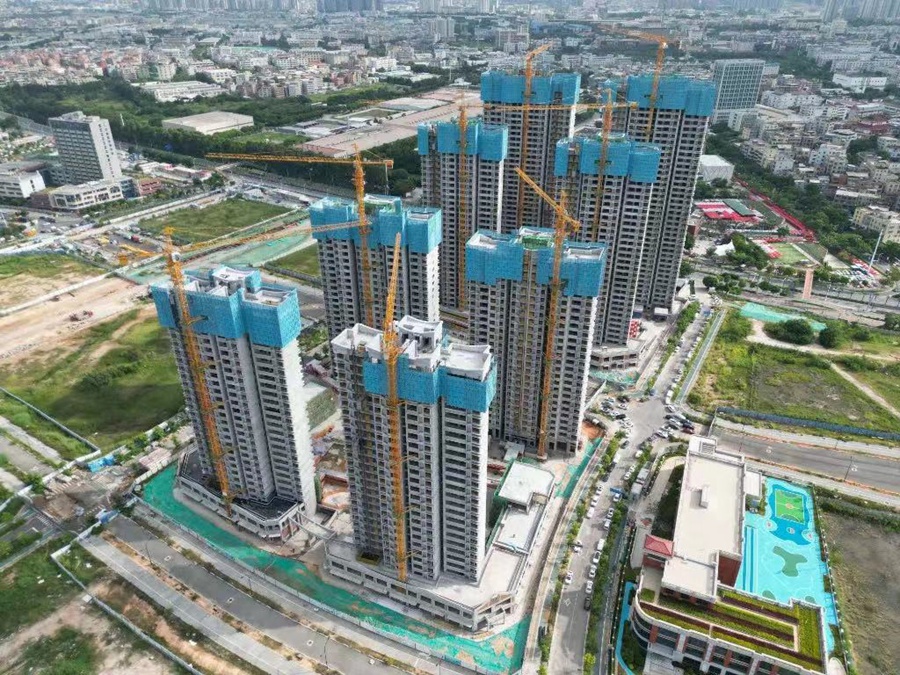 馬鑾灣新城蔡林安置房項目8棟樓順利實現全面封頂。廈門市建設局供圖