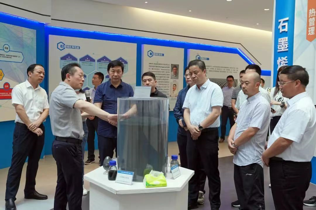 上海专家调研组到三明市开展对口合作研究专题调研。