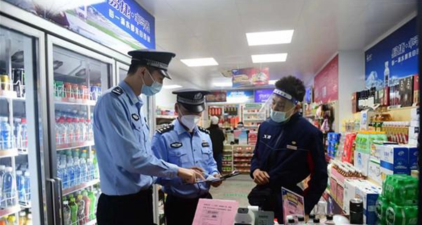 广泛宣传实验区最新防疫通告要求。