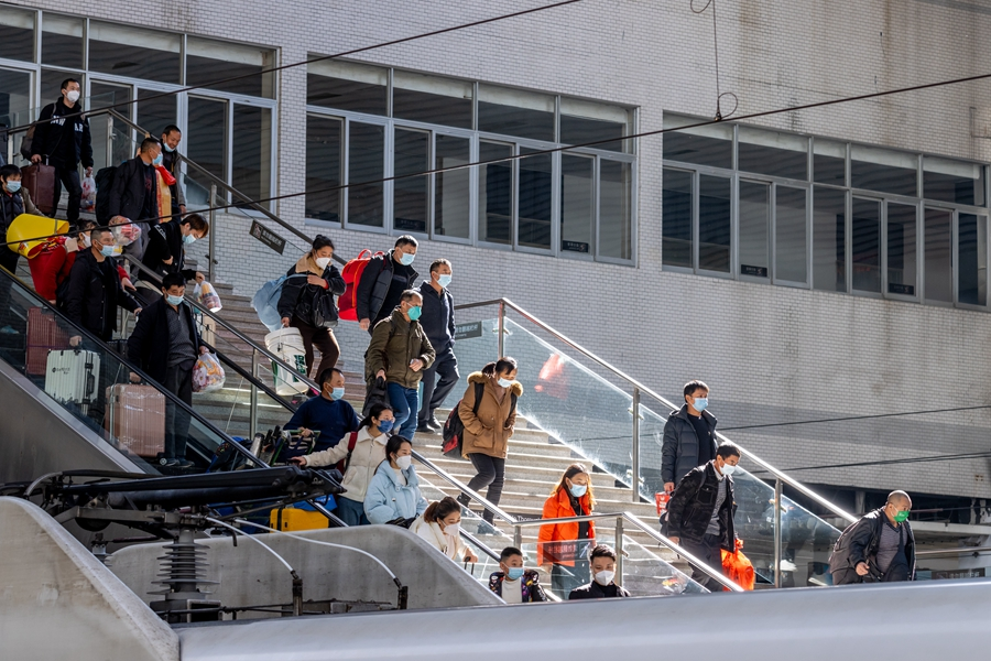 春运期间福州火车站预计发送旅客200万人次。康磊摄