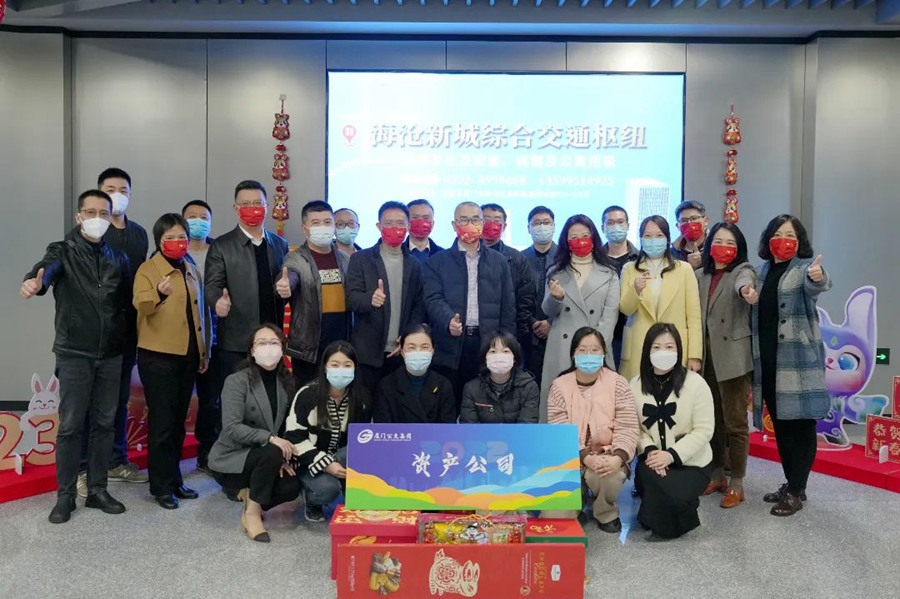 公交海沧综合枢纽。