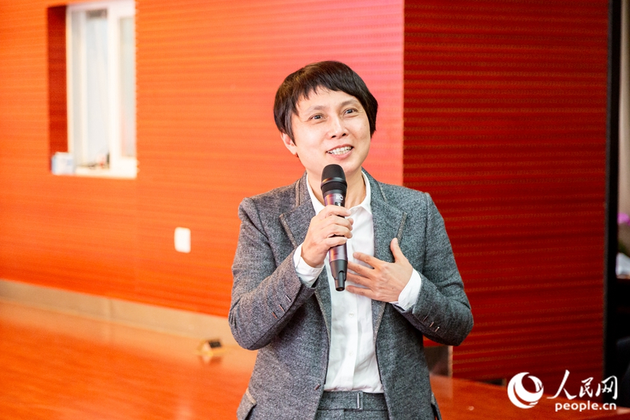 福州市鼓楼第一中心小学党支部副书记倪秀云发言。实习生康磊摄
