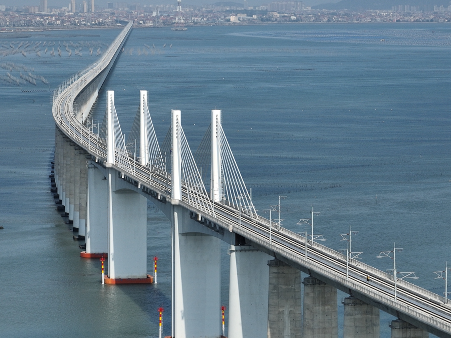 湄洲灣跨海大橋。胡鵬攝