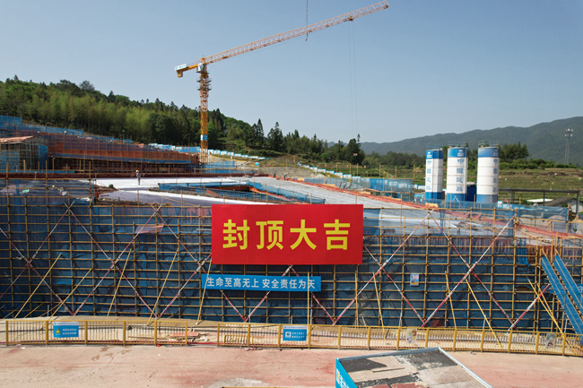 长汀县中复革命传统教育基地建设项目封顶航拍图。中建海峡供图