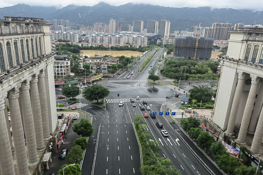 7月29日17時，福州市晉安區新店鎮通行順暢。楊雪蓮攝