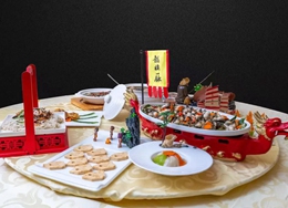 三山雄结，九水汇流。九龙江源的漳平人，傍水而居，生生不息，世代演绎着龙的精神。