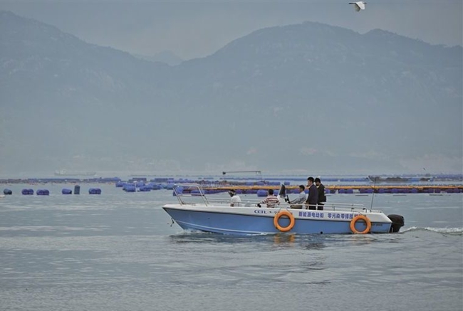 时代电机研发的电动渔排管理船。宁德市委宣传部供图