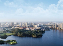 作為洞庭湖生態經濟區的重要一極和長株潭城市群的拓展區、輻射區，中心城區距省會長沙不到50公裡，坐益長高鐵到長沙火車站約30分鐘，距長沙黃花機場、高鐵南站約90分鐘車程。
