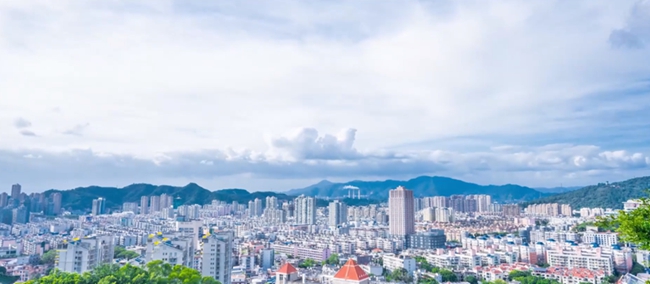 吴航大地，欣欣向荣