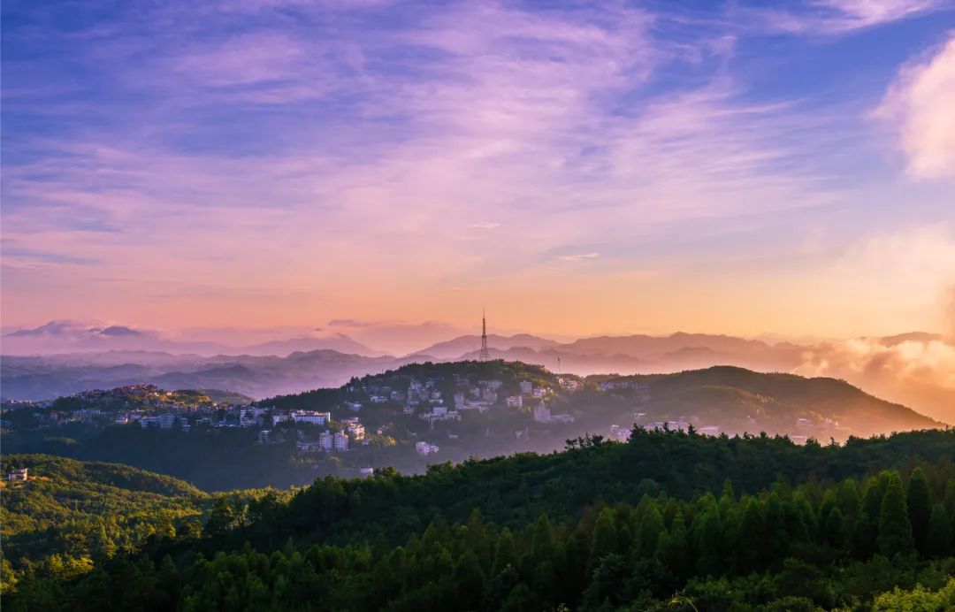 “雲中的村落”鼓嶺