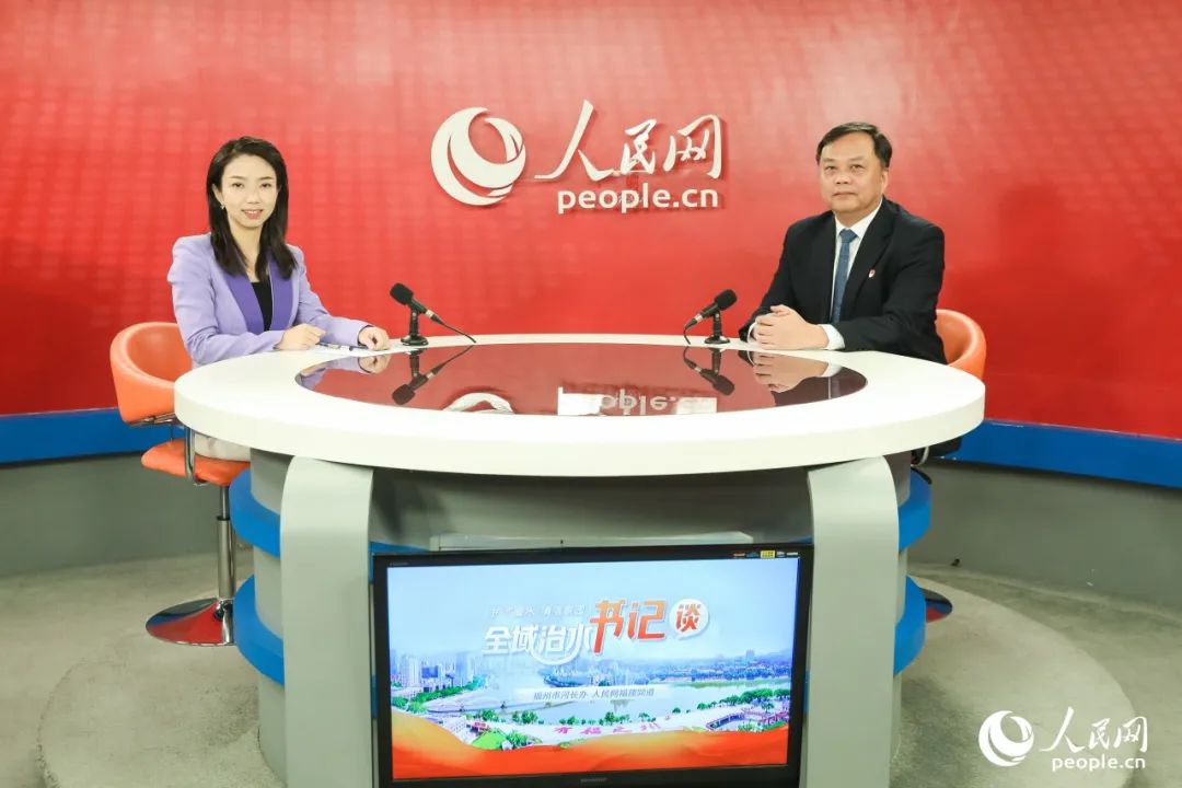 福州新区党工委副书记、长乐区委书记张帆做客人民网福建演播室。人民网 陈永整摄