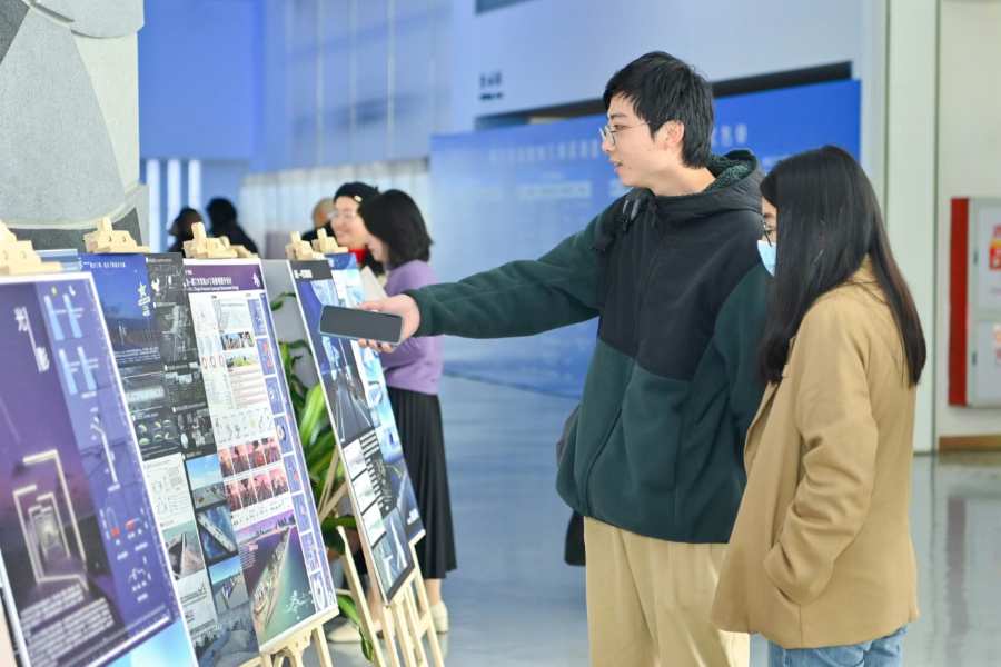 活动现场还展出了此次竞赛中的优秀设计作品。主办方供图
