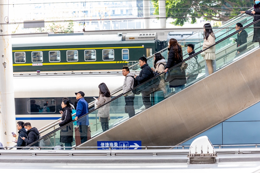 福州火车站春运预计发送旅客345万人次。康磊摄