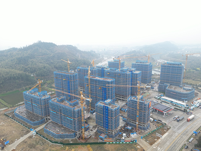 浦城县食品产业创业园及产教实训基地项目主体结构全面封顶。中建海峡供图