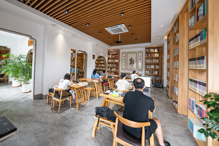 龍岩連城縣的冠豸書屋已是當地人閱讀生活的一部分。連城縣宣傳部供圖