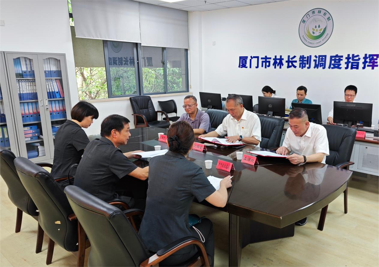 现场座谈会。刘彬池摄