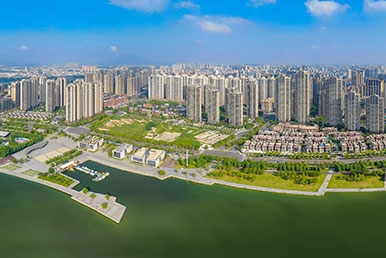 漳州漳州,這座古老而充滿活力的城市,以其秀美的自然景觀、豐富的文化遺跡和美味的地方美食,吸引著越來越多的國內外游客。無論是探尋歷史文化、享受自然風光,還是品味美食,漳州都能帶來獨特而難忘的旅游體驗。來漳州,邂逅一段美好的旅程。