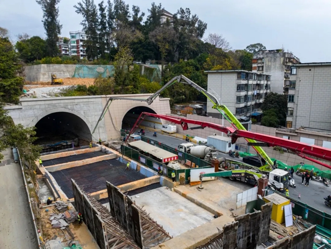 象山隧道拓宽改造工程施工现场