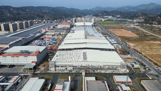 福鼎時代5號超級工廠 夏岩緣