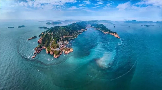 近年来，霞浦县聚焦“海的文章”，不断推进海洋文化与滨海旅游深度融合发展。王茜摄