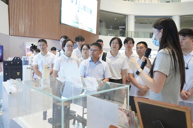 實踐隊專家在中國科學技術大學先進技術研究院領學