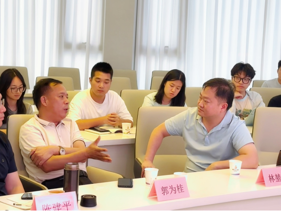 乡村振兴座谈会