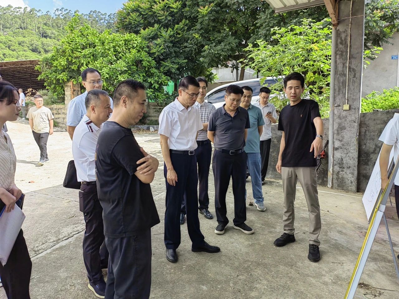调研现场。