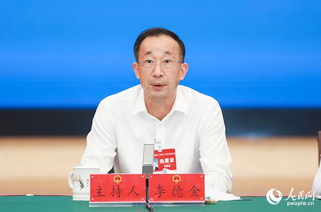 福建省人大常委会党组副书记、副主任  李德金