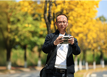 连灼森龙岩市融媒体中心