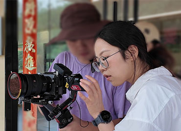 李玲燕海峡都市报