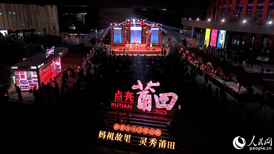 “状元楼上争状元”总决赛现场。人民网记者 李昌乾摄