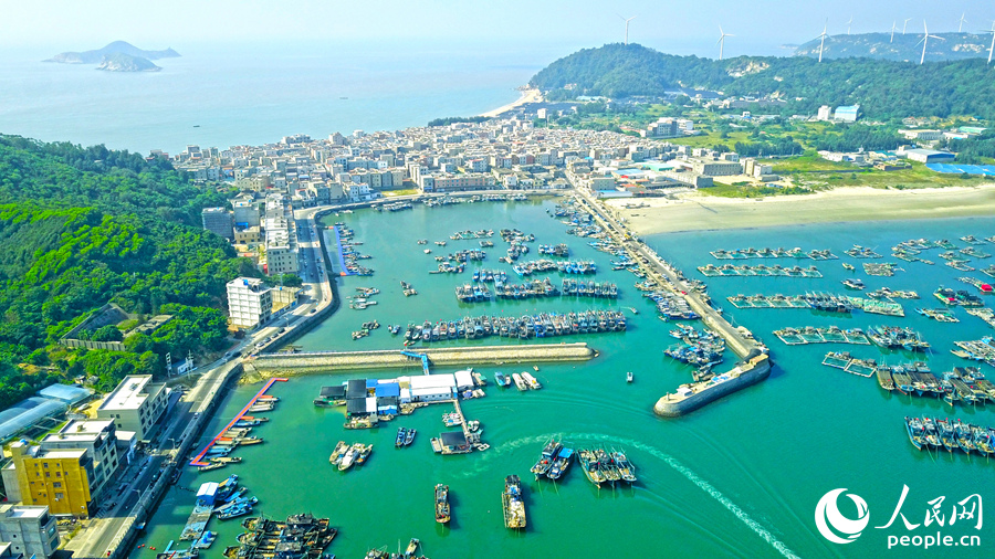 風光旖旎的澳角村。人民網記者 李昌乾攝