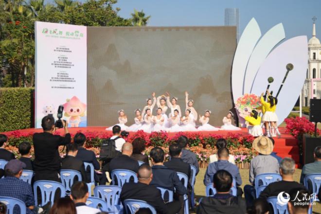 舞蹈《白鹭曲》。人民网记者 陈博摄