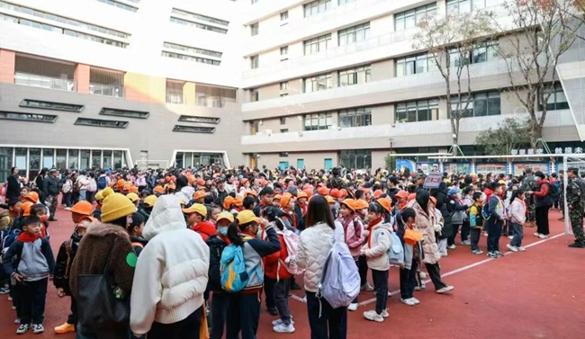 长乐区科创研学实践教育基地迎来规模达千人的区外学子研学活动