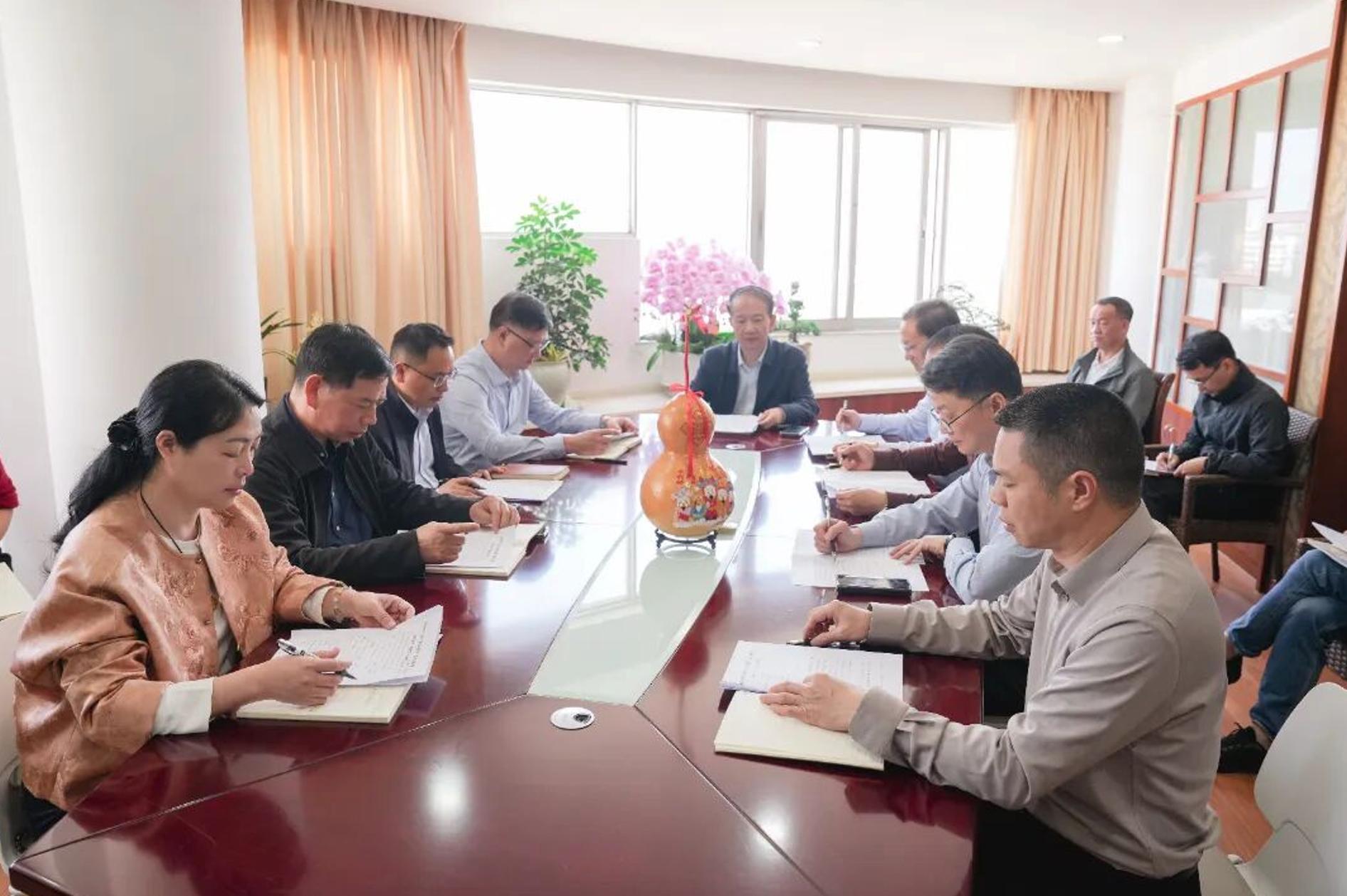 龍岩市第一醫院黨委召開黨委擴大會議