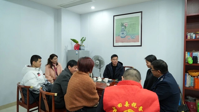 企业在“政企茬话室”畅聊诉求