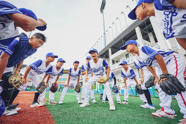 2025年体彩杯海峡两岸（连城）青少年棒球邀请赛暨第六届海峡两岸（连城）青少年棒球文化嘉年华现场。记者 方晨颖 摄