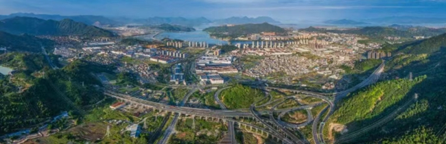 宁古通途绘新景。陈慈蕊摄