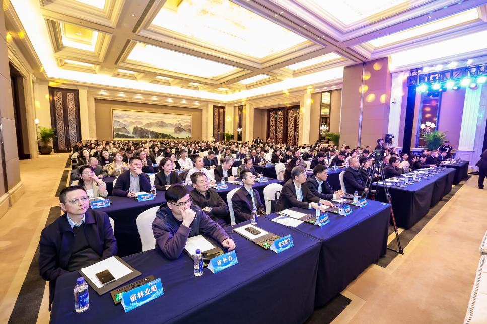 活动现场人气高涨,座无虚席。主办方供图