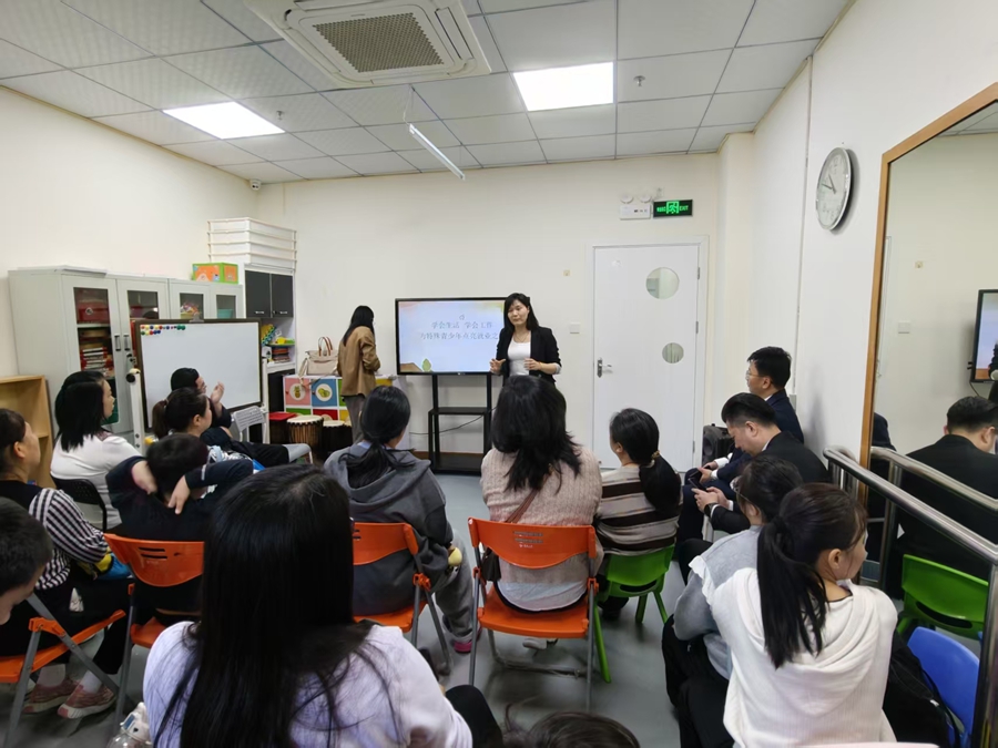 “心球计划”公益讲座现场