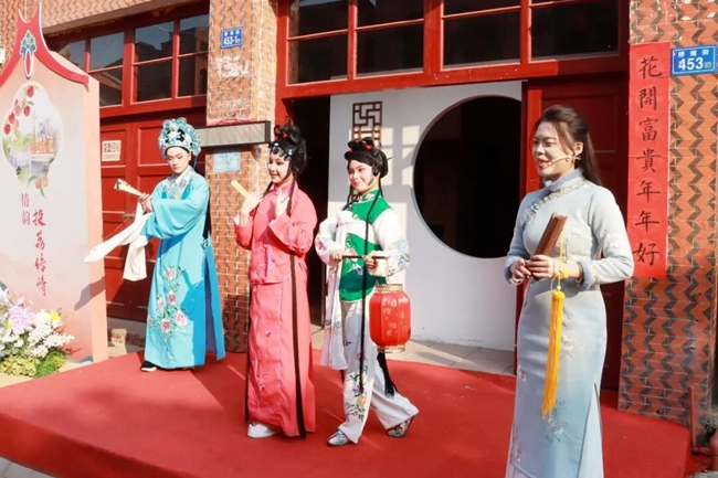 现场表演