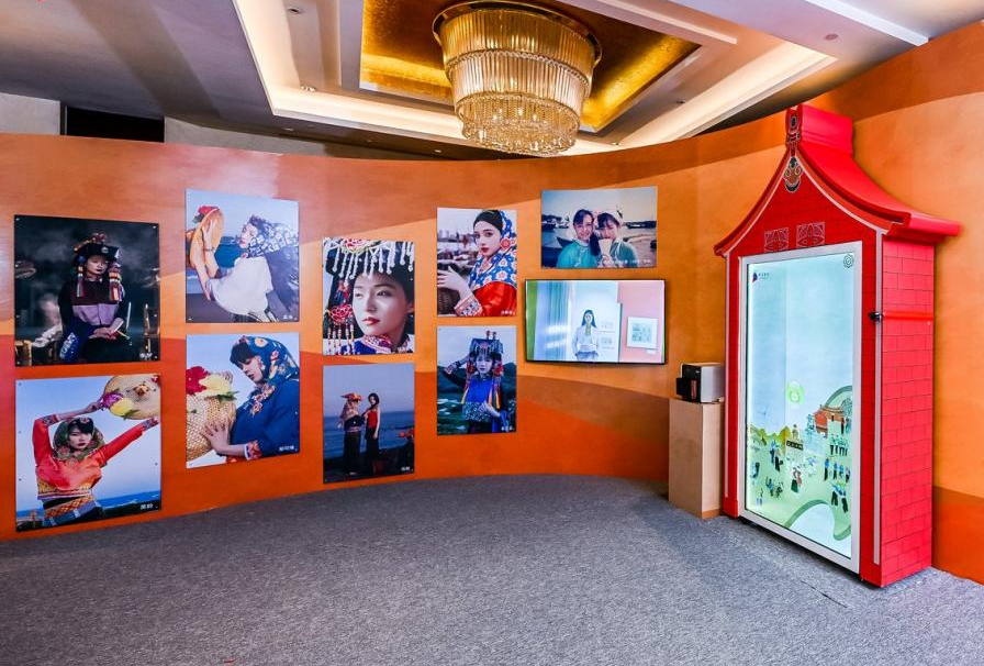 活动现场通过图片展陈、影像播放等形式呈现惠女文化。惠安县委宣传部供图